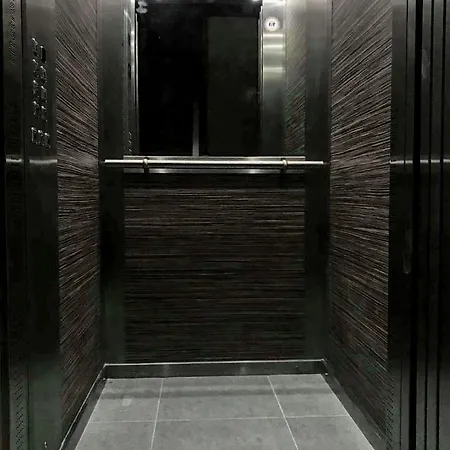 F8 1, Private Double With Private Bathroom In Shared Flat Homestay Msida